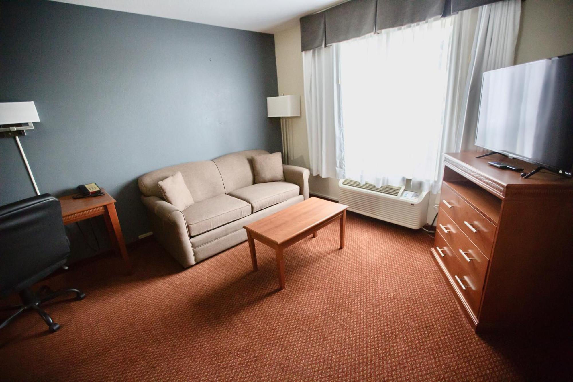 Super 8 By Wyndham Whitecourt Hotel Kültér fotó